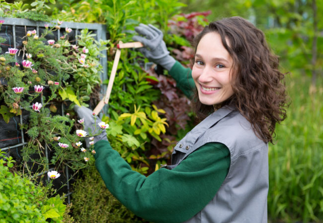 How Physical Therapy Can Help Gardeners With Neck Pain